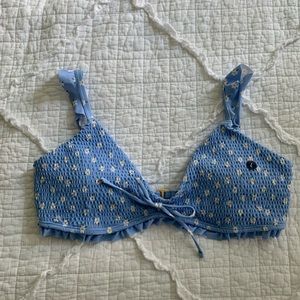 NWT Hollister Ruffle Daisy Bikini Top